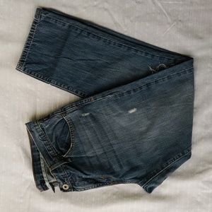 Levi's Jeans - Low-rise "Boyfriend Jean"